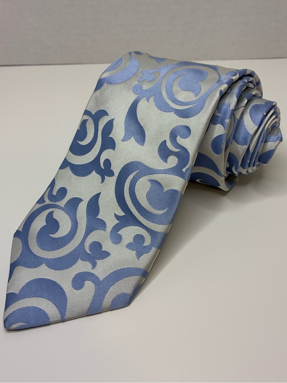 Ted Baker London Blue Baroque Floral Scroll Silk Necktie Men's Classic Tie